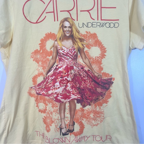 Hanes, large, Carrie underwood 2012 Blown Away Tour yellow tshirt - Picture 3 of 4
